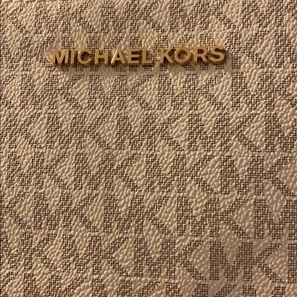 Michael Kors Bedford - Picture 2 of 4